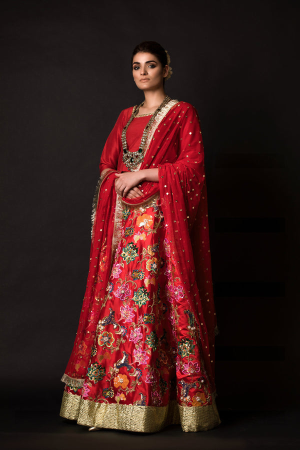 Lal Lehenga